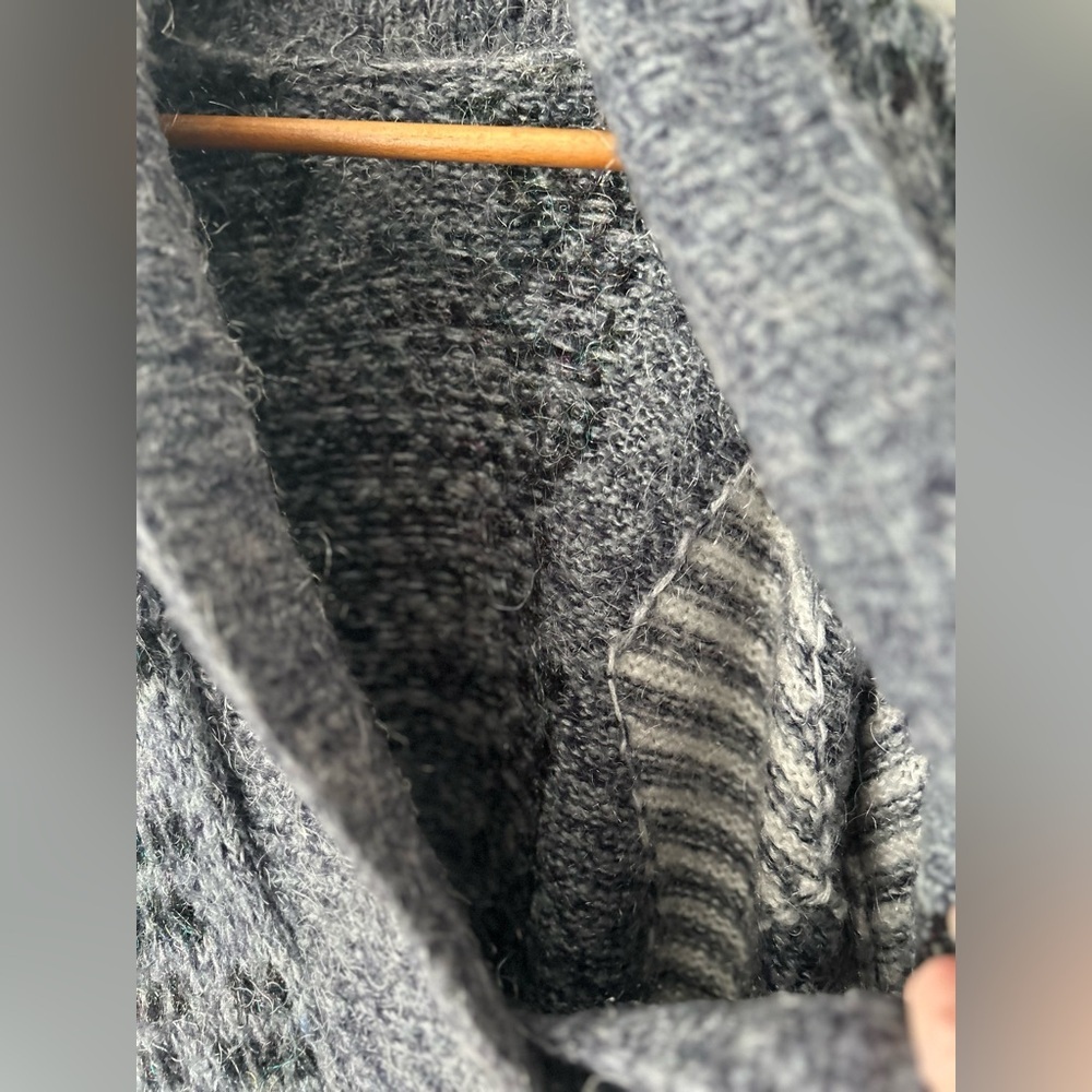 Vintage  oversized cardigan - Picture 6 of 16